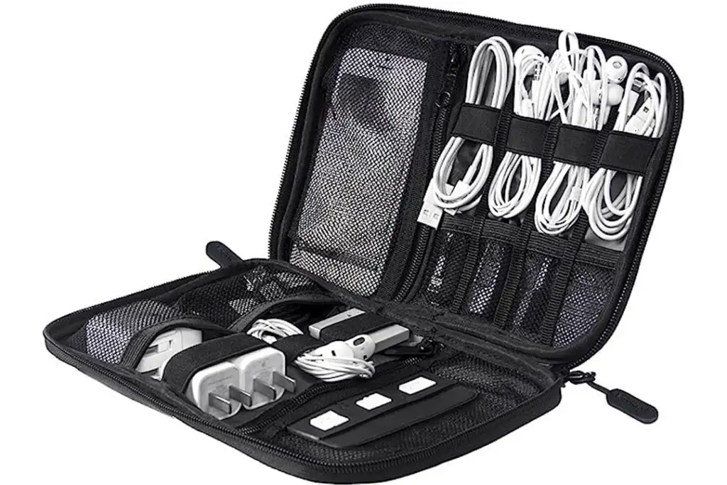 BAGSMART Electronics Organizer Travel Case, Small Travel Cable Organizer Bag for Travel Essentials, Travel Tech Organizer as Travel Accessories, Cord Organizer for Phone, Power Bank SD Card, Black