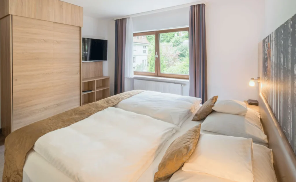 Best Western Plus Hotel Schwarzwald Residenz - bedrooms, premium bedding, down comforters, pillowtop beds