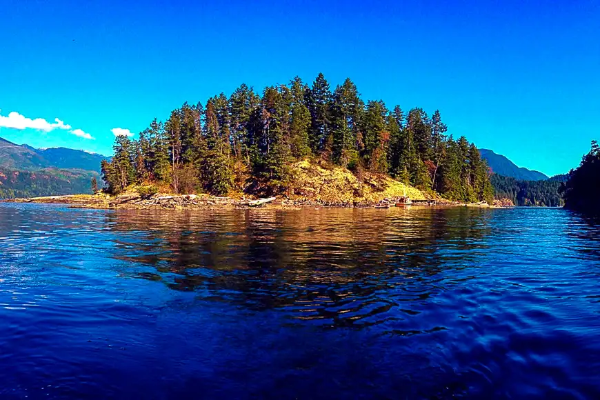 British Columbia, Canada island for rent