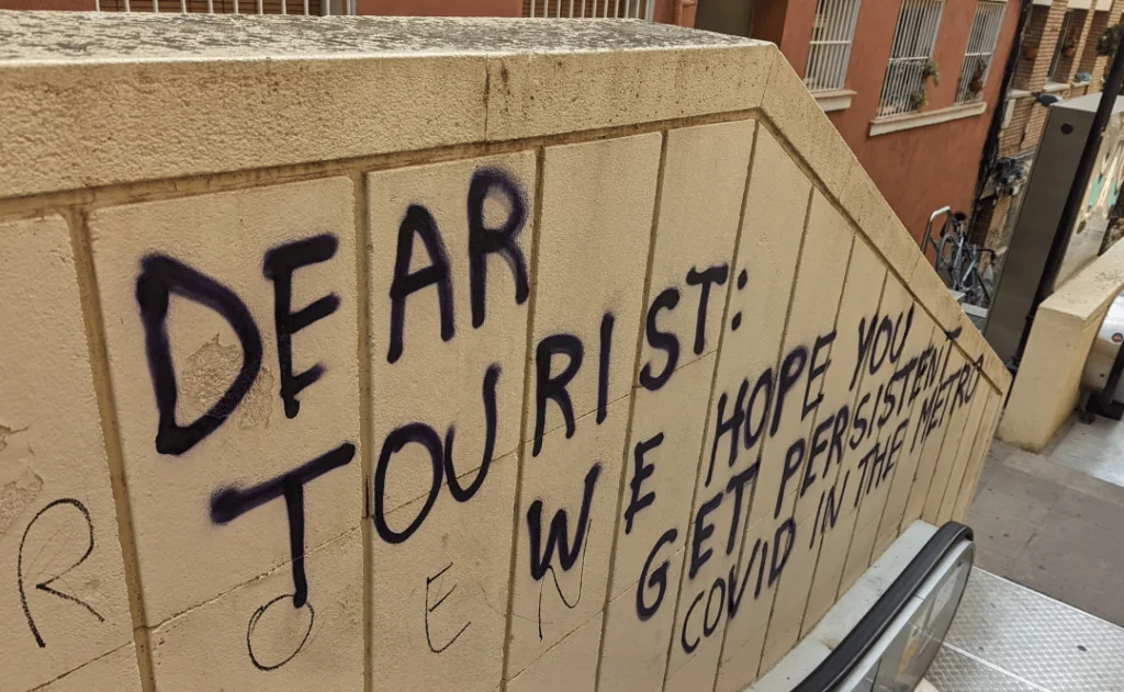 Graffiti in Barcelona protesting overtourism