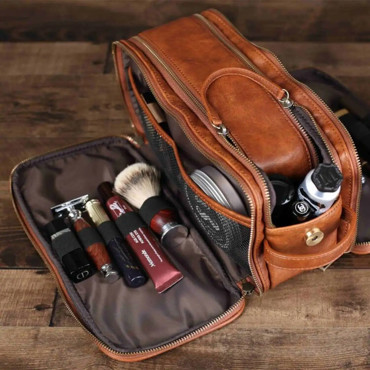 Leather toiletry kit