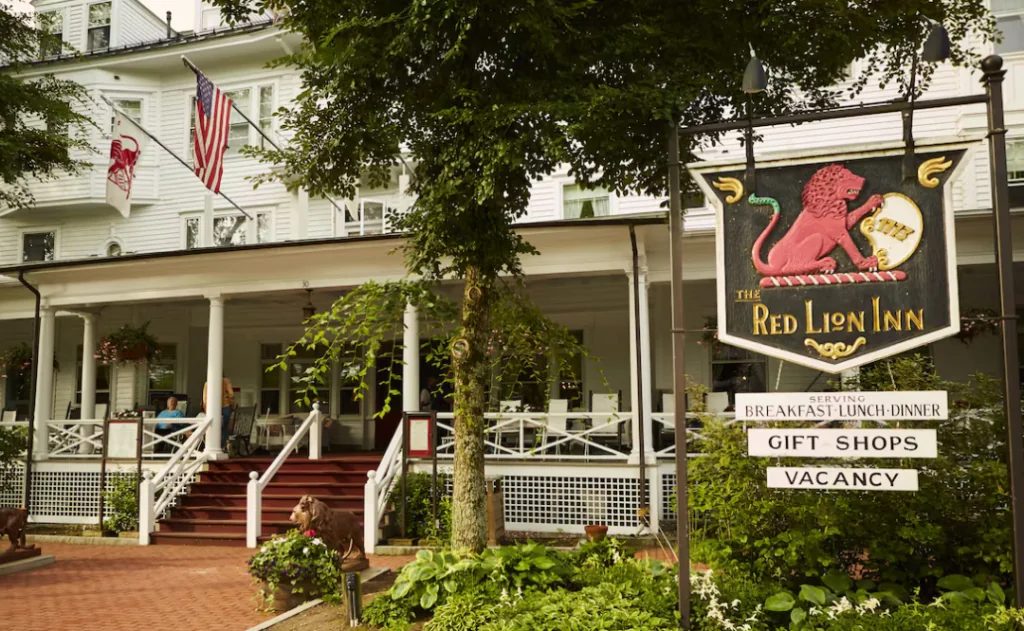 Red Lion Inn Exterior